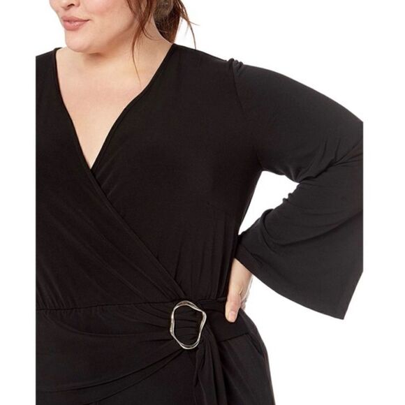 Calvin Klein Plus Size V-Neck Long Sleeve Jumpsuit - Picture 5 of 13